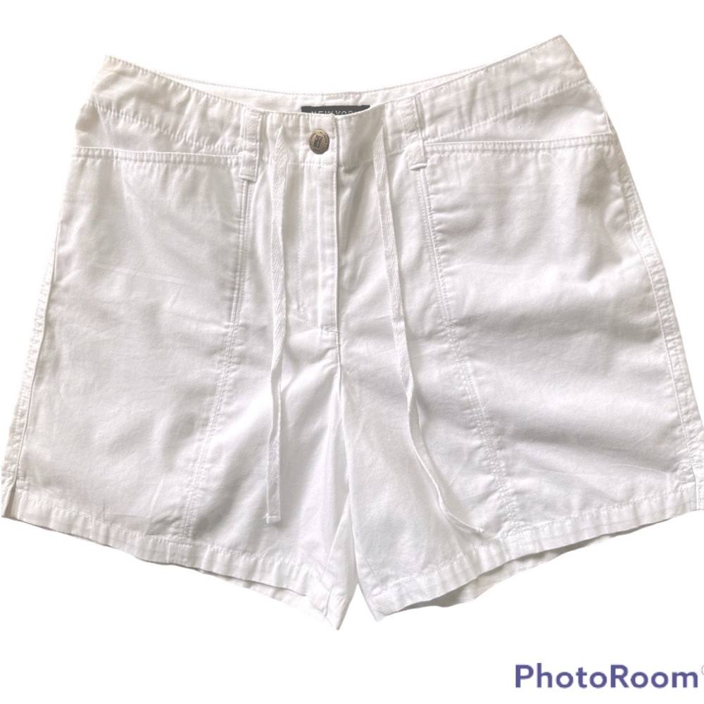 New York & Company shorts